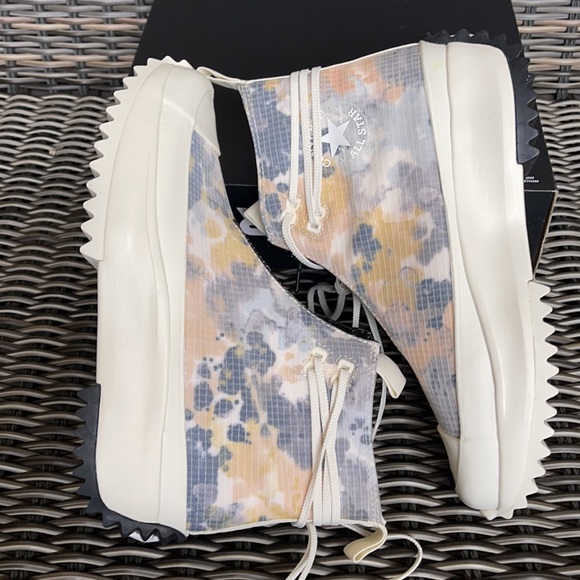 Converse Chuck Taylor All Star Run Star Hi Egret/White/Black Mens Washed Florals - Picture 12 of 16